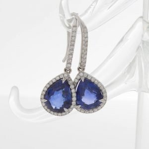 Enjoy a full line of gorgeous William Levine jewelry that will never go out of style.